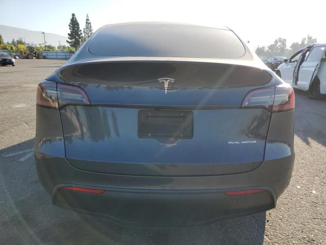 2022 TESLA MODEL Y 7SAYGAEE0NF575901