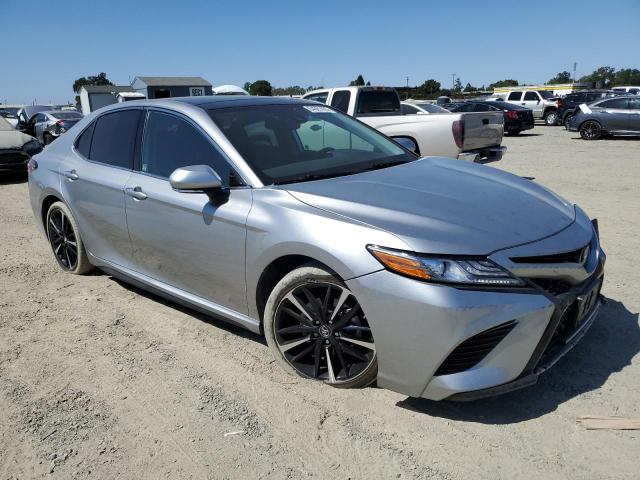 2019 TOYOTA CAMRY XSE 4T1B61HK4KU747692