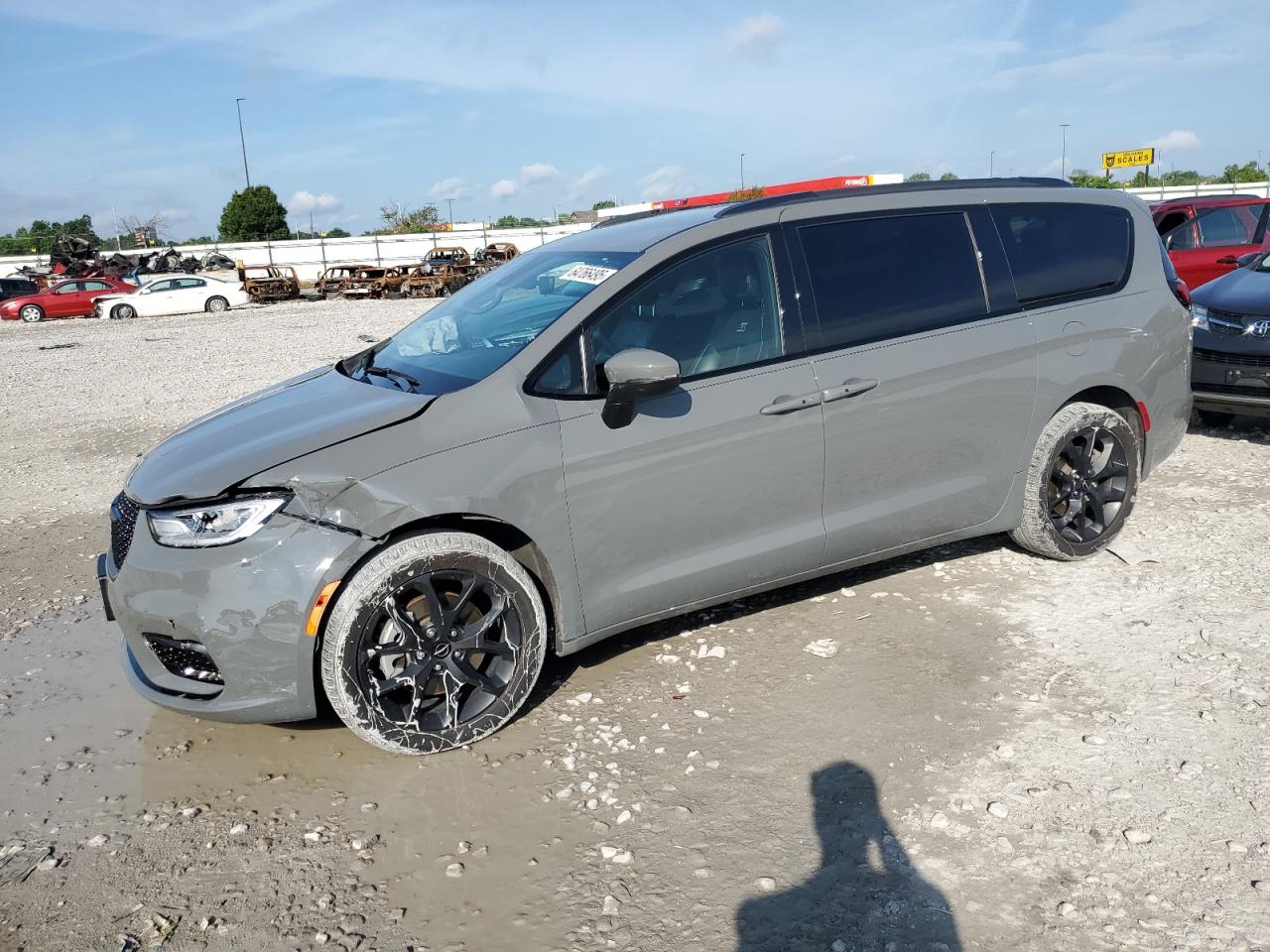 CHRYSLER PACIFICA TOURING L