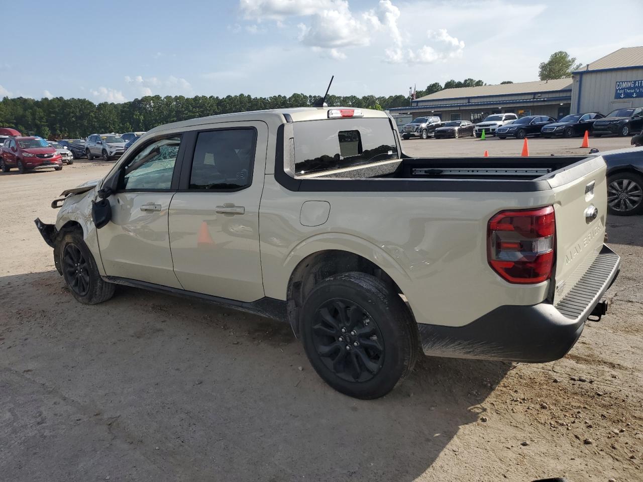 FORD MAVERICK LARIAT