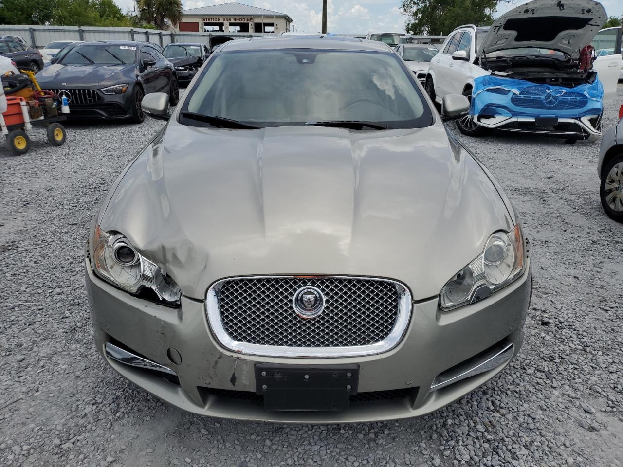 JAGUAR XF PREMIUM