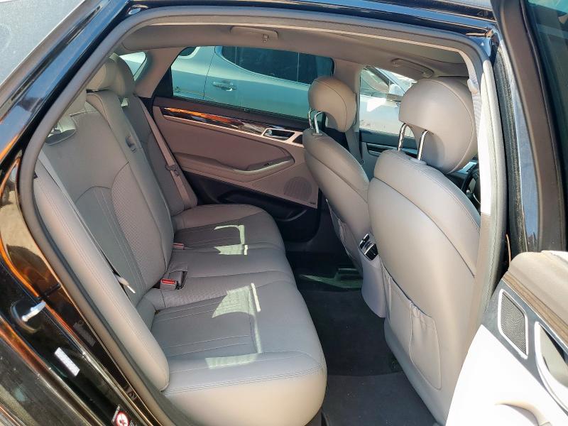 2016 HYUNDAI GENESIS 3. KMHGN4JE1GU139523