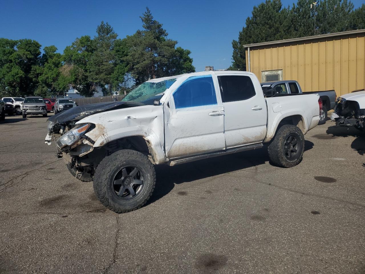 TOYOTA TACOMA DOUBLE CAB