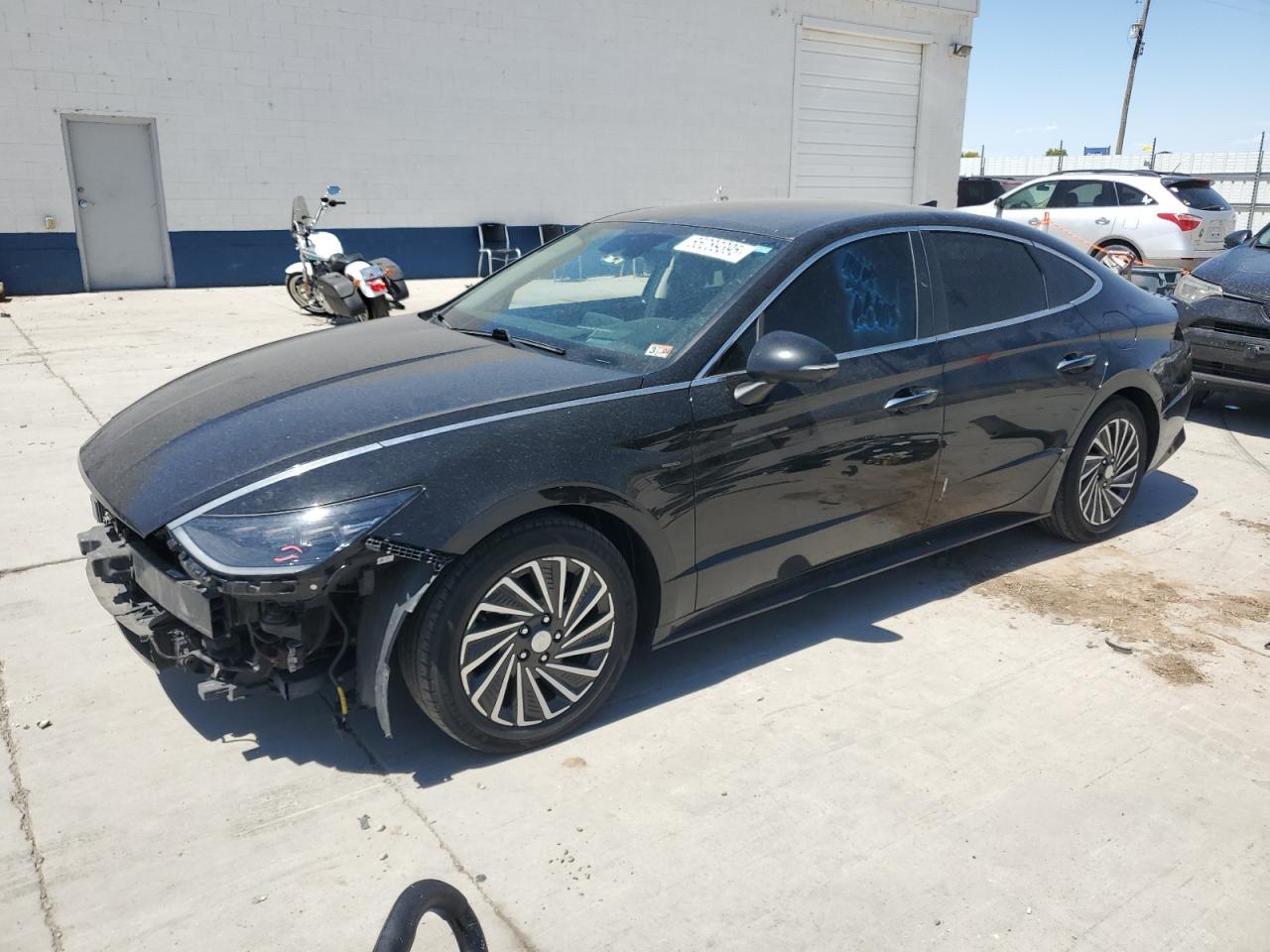 HYUNDAI SONATA HYBRID