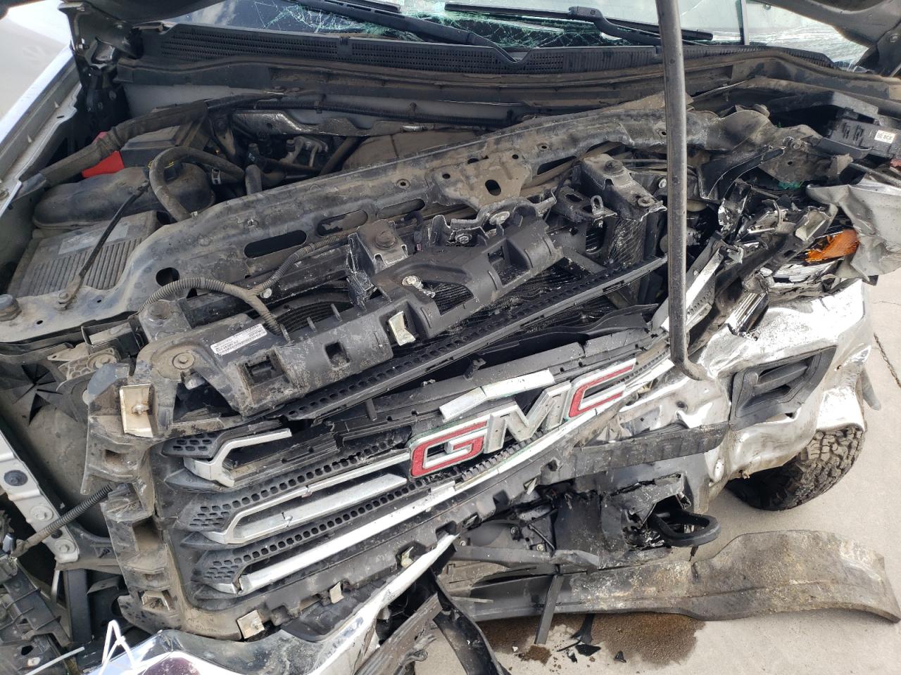 GMC SIERRA K2500 SLE