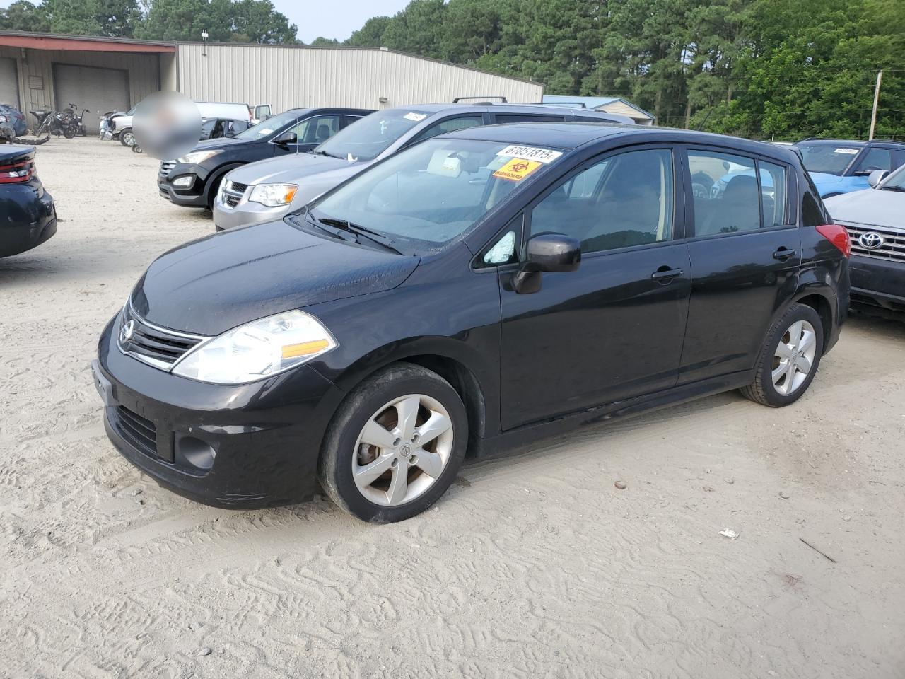 NISSAN VERSA S
