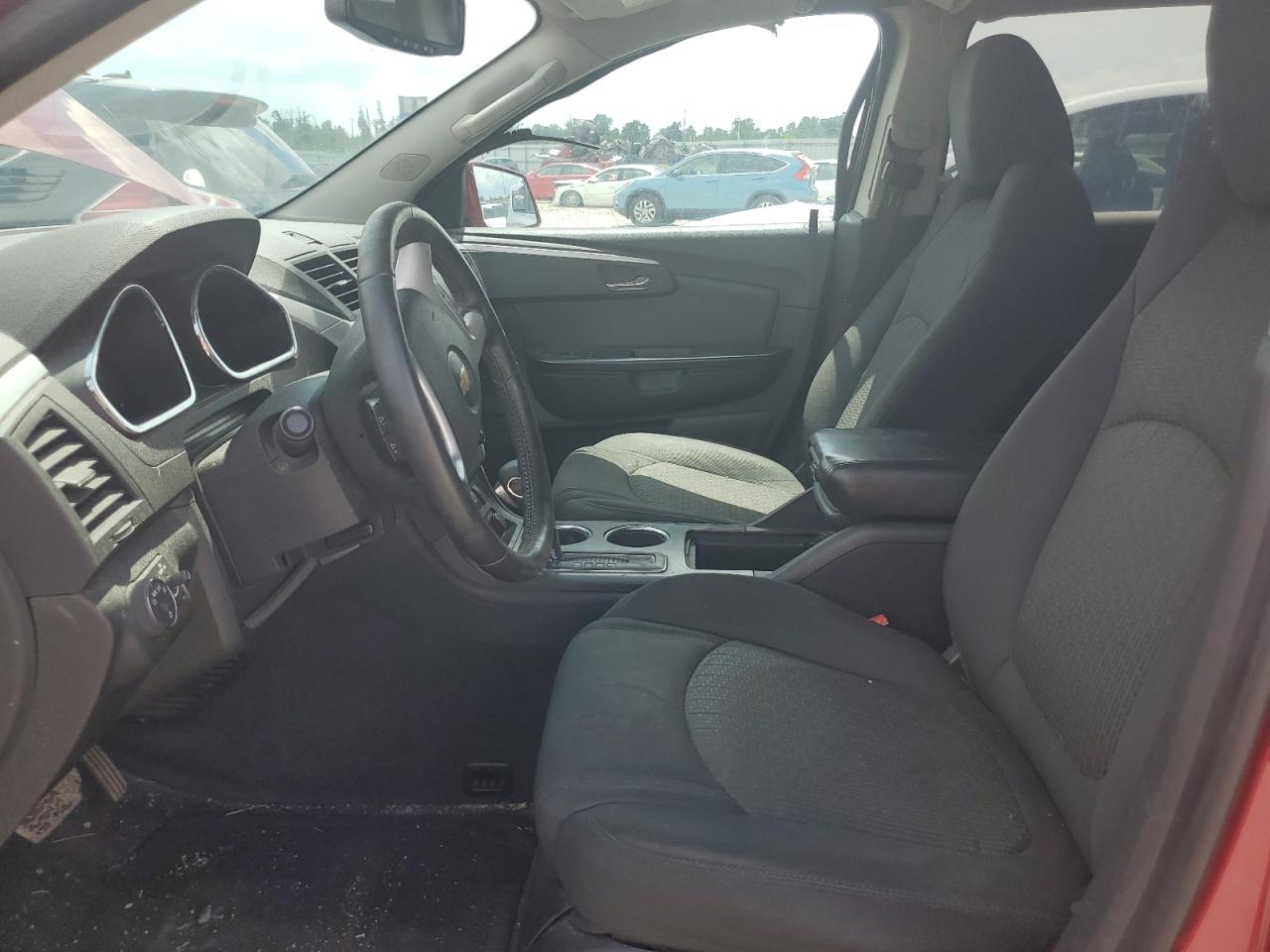 CHEVROLET TRAVERSE LT