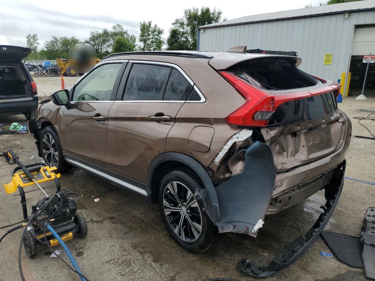 MITSUBISHI ECLIPSE SE