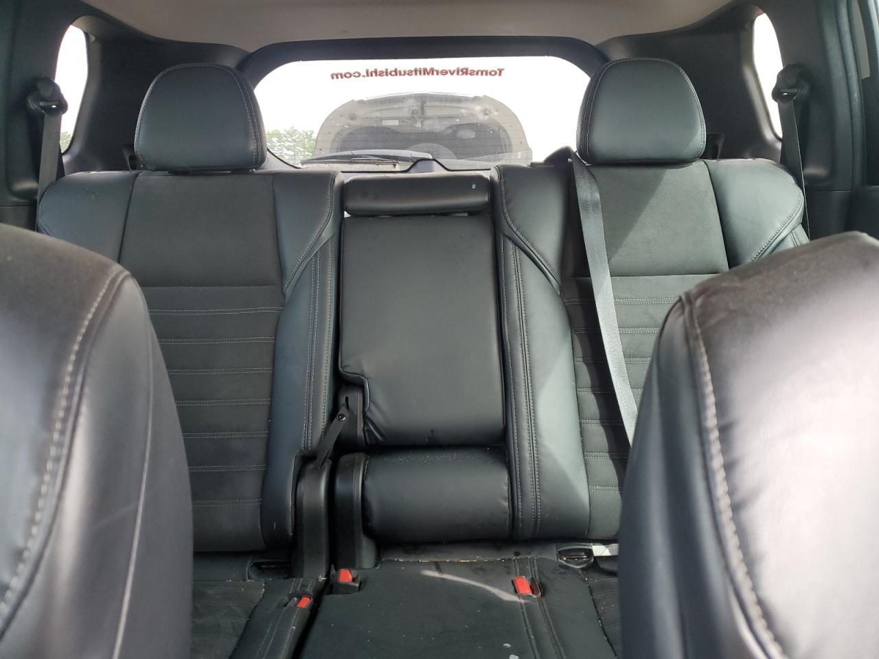 MITSUBISHI OUTLANDER SE