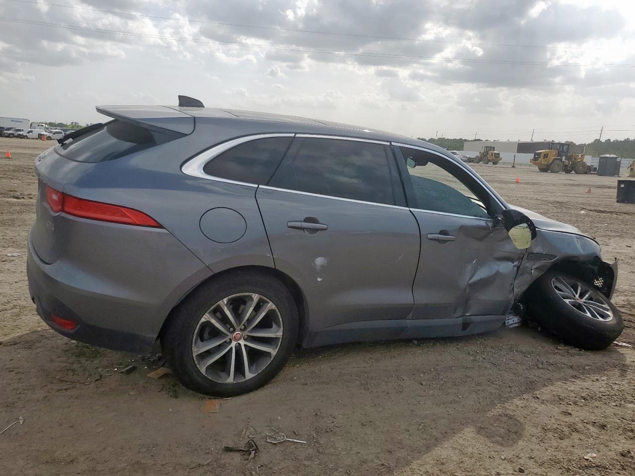 JAGUAR F-PACE PREMIUM