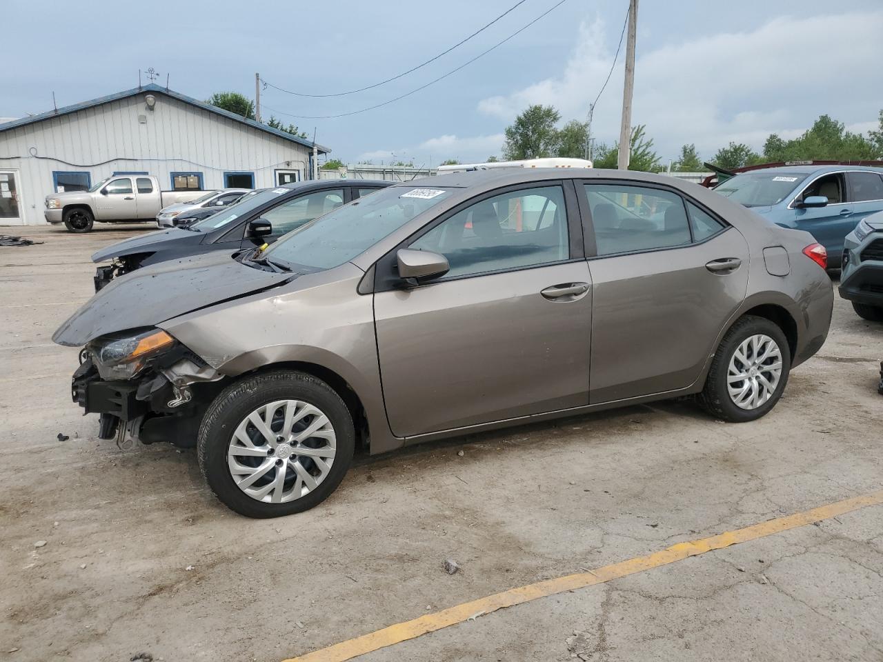 TOYOTA COROLLA L
