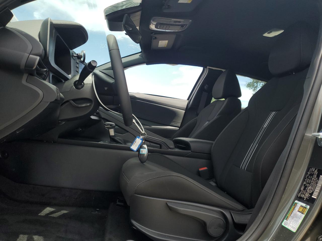 Hyundai Elantra se 2025