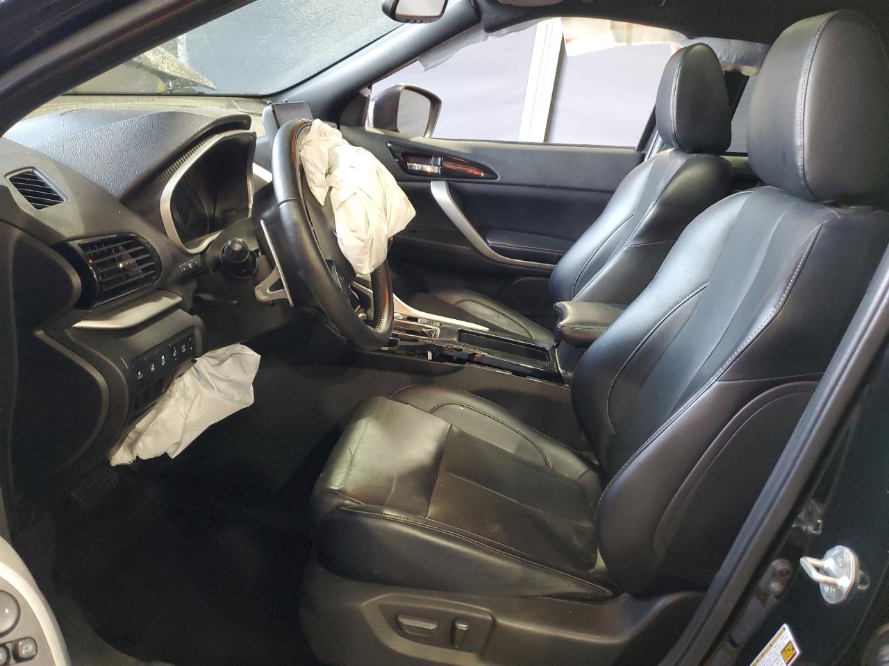 MITSUBISHI ECLIPSE SE