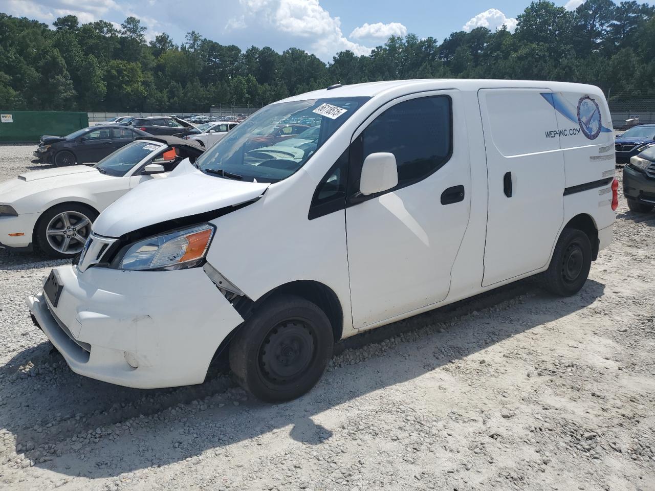 NISSAN NV200 2.5S