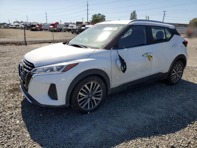 NISSAN KICKS SV