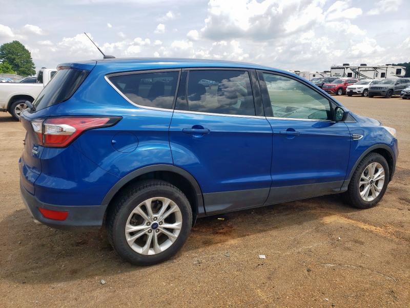 Vin: 1fmcu0gd2huf08917, lot: 62996755, ford escape se 20173