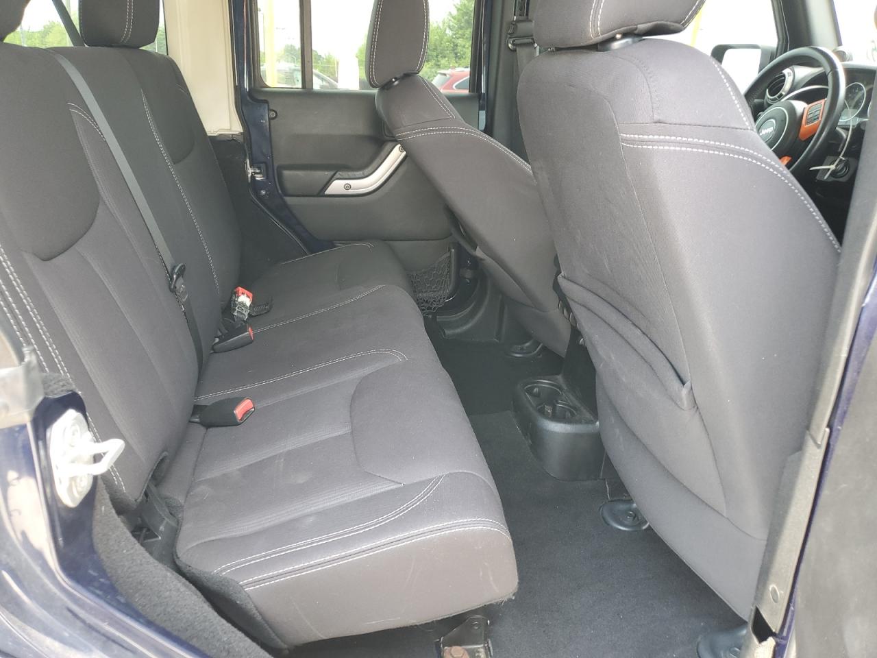 JEEP WRANGLER SAHARA