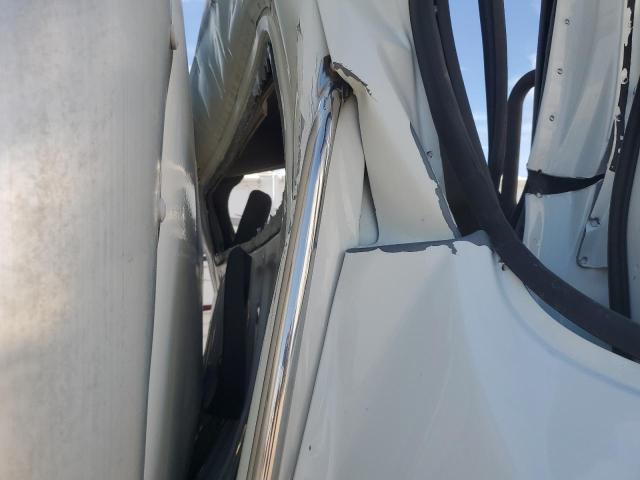 2018 FREIGHTLINER M2 106 MED #3291210975