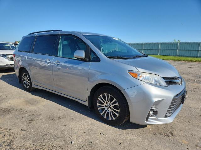2020 TOYOTA SIENNA XLE - 5TDYZ3DC3LS024681