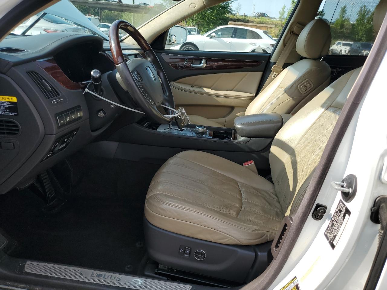 HYUNDAI EQUUS SIGNATURE