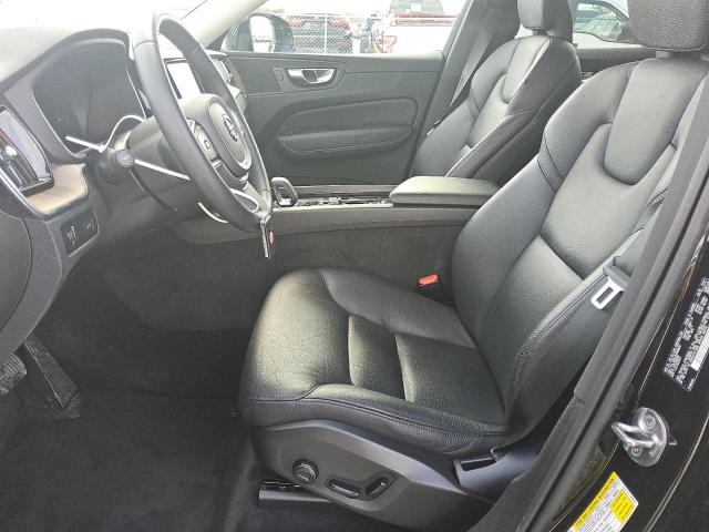 2022 VOLVO XC60 B5 MO YV4L12RK2N1986656