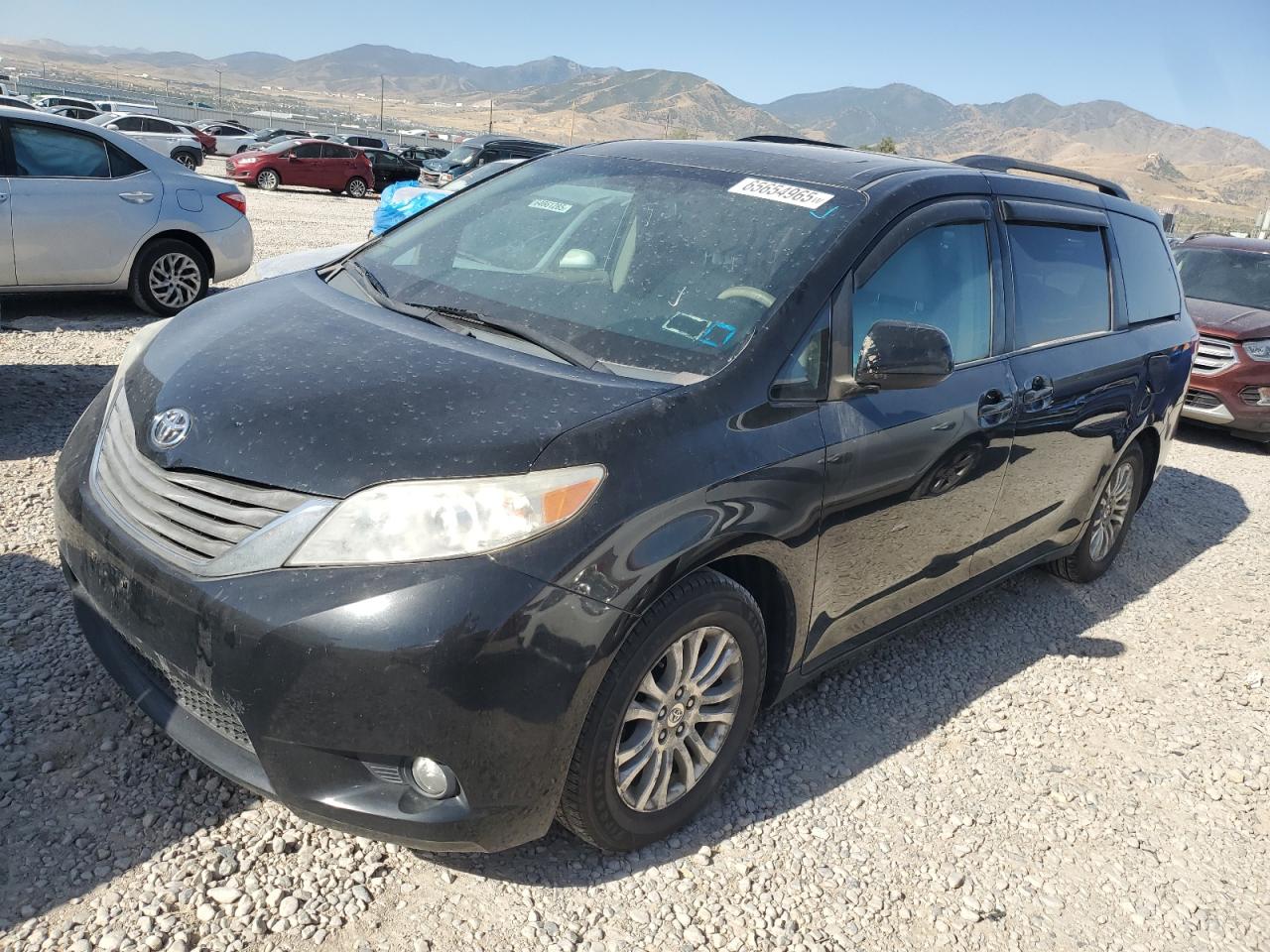 TOYOTA SIENNA XLE