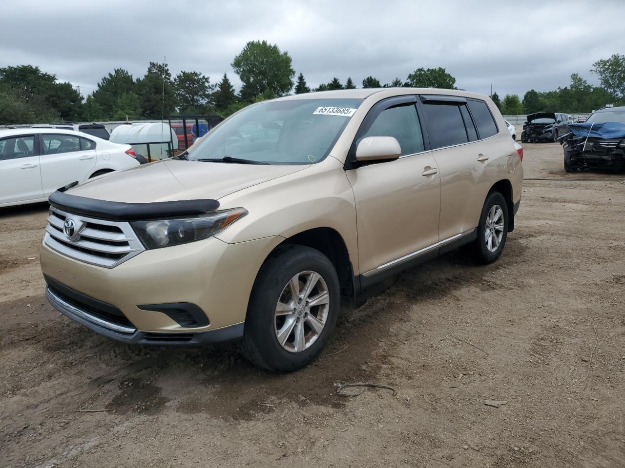 TOYOTA HIGHLANDER BASE