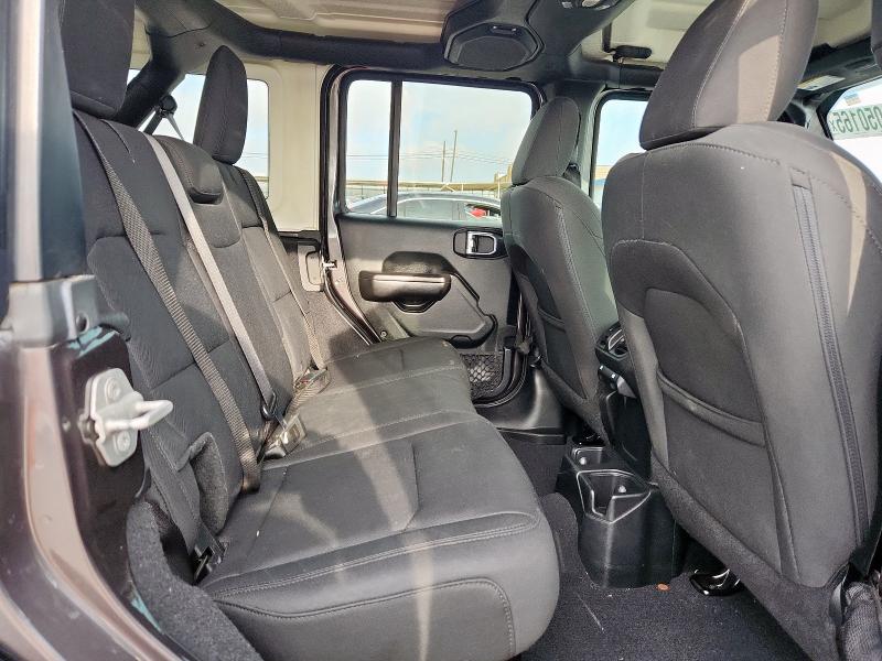 2018 JEEP WRANGLER U 1C4HJXDG3JW126741