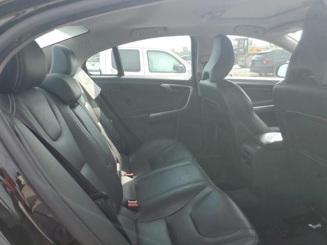 2017 VOLVO S60 DYNAMIC - YV140MTL5H2438716