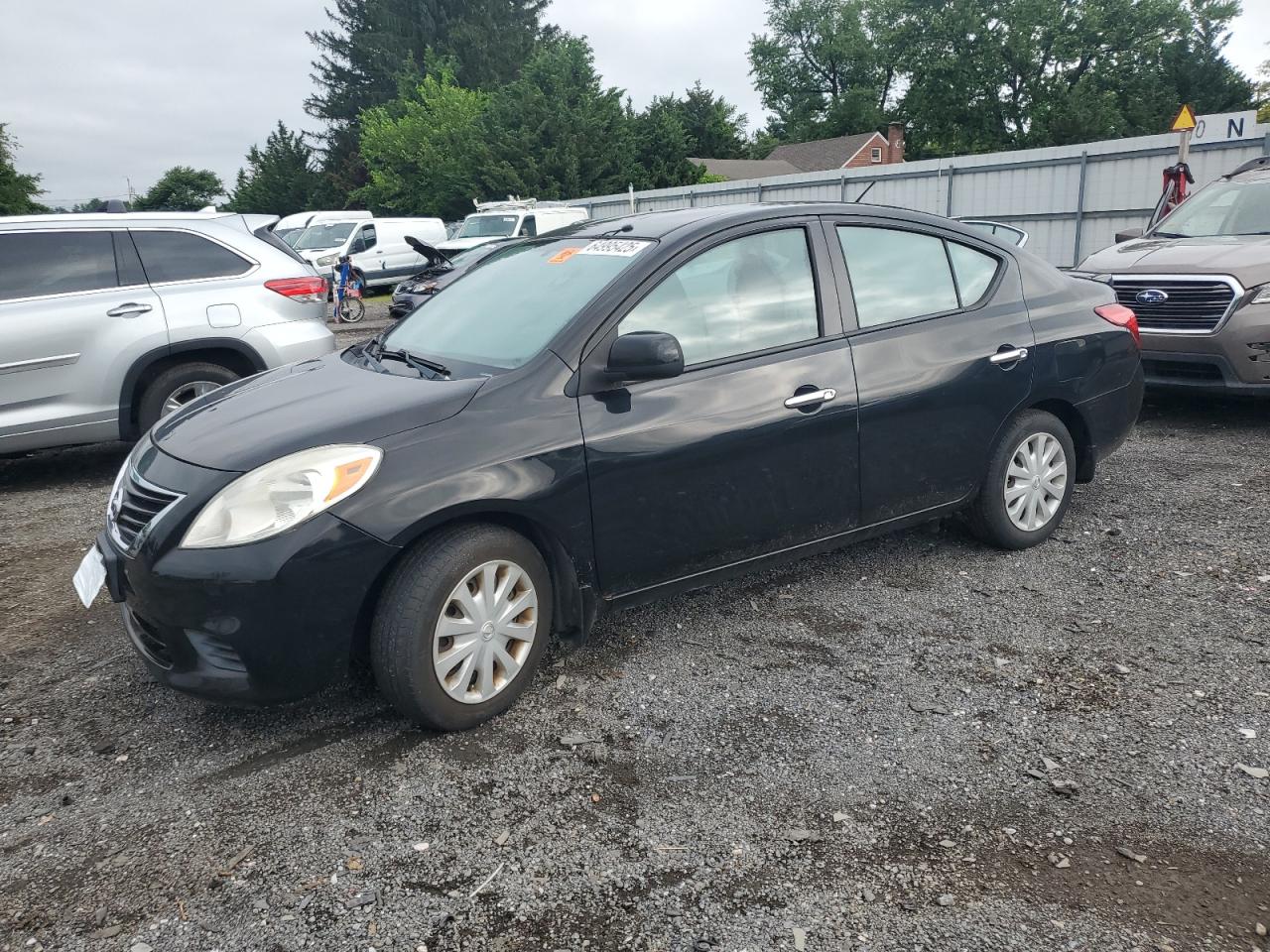 NISSAN VERSA S