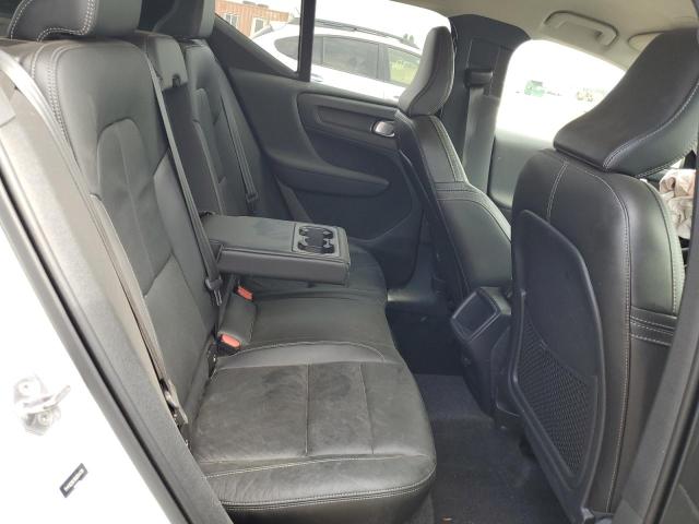 2022 VOLVO XC40 T5 MO YV4162UK9N2654319