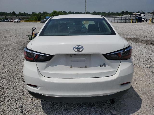 2018 TOYOTA YARIS IA 3MYDLBYV8JY329493
