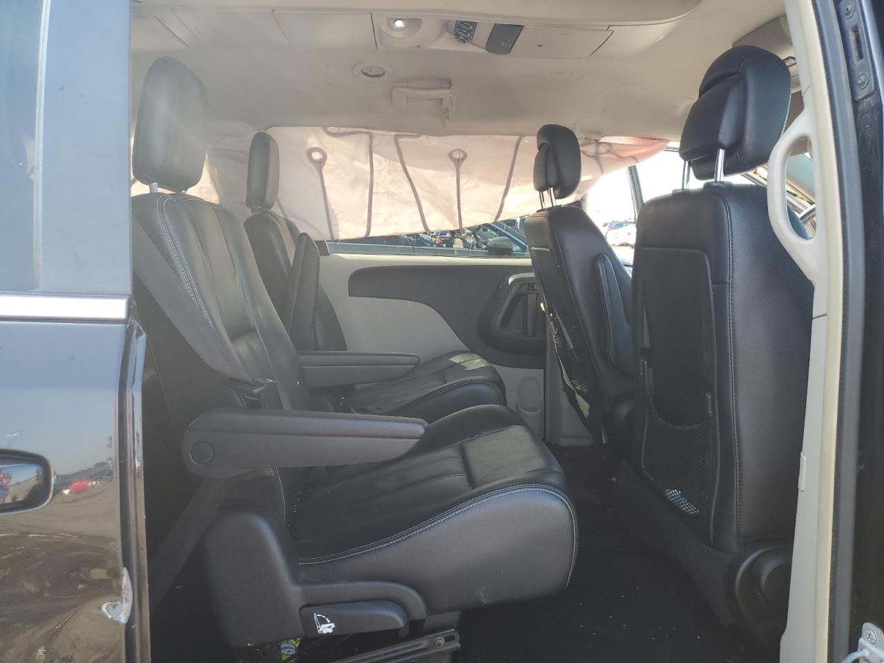 CHRYSLER TOWN & COUNTRY TOURING