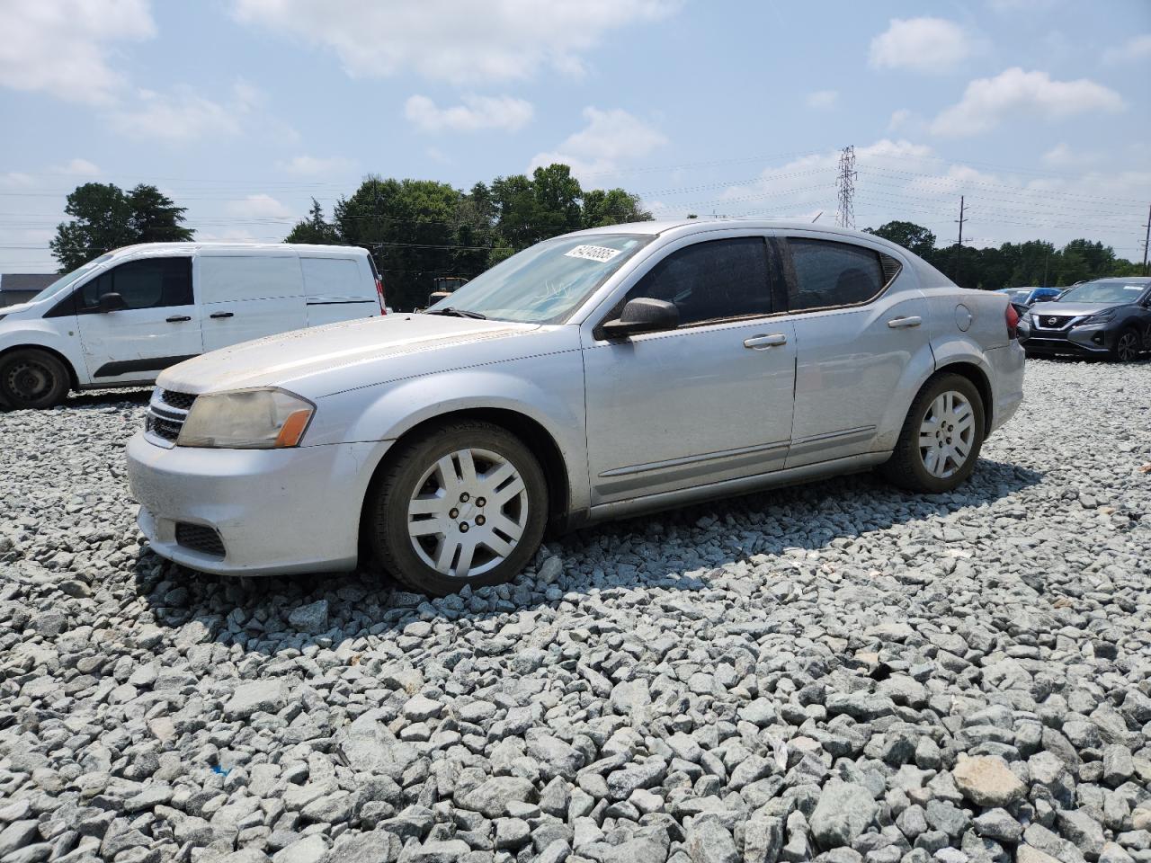 DODGE AVENGER SE