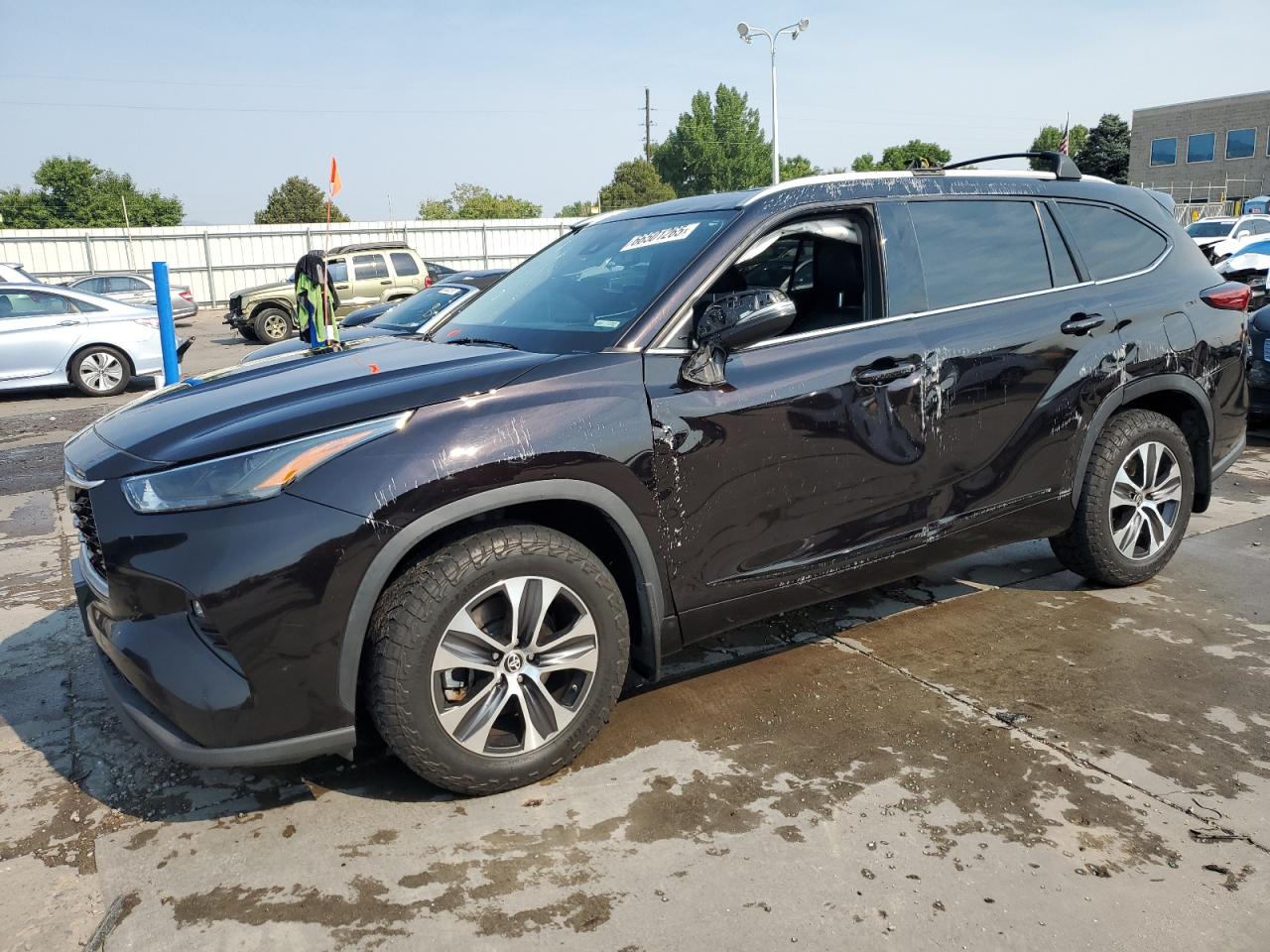 TOYOTA HIGHLANDER XLE