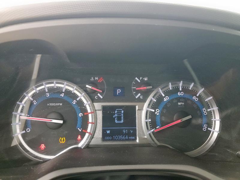 2018 TOYOTA 4RUNNER SR JTEBU5JR9J5589640
