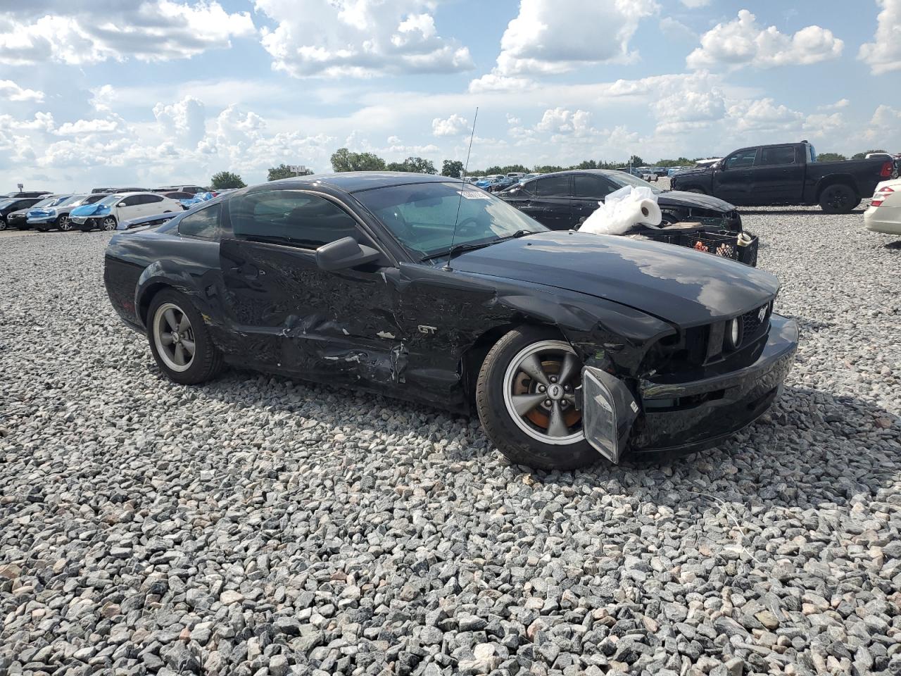 Ford Mustang gt 2005
