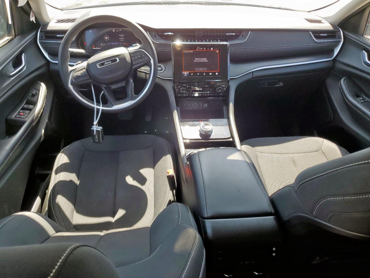 JEEP GRAND CHEROKEE L LAREDO