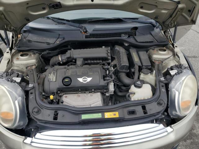 2011 MINI COOPER CLU - WMWZF3C54BTX82011