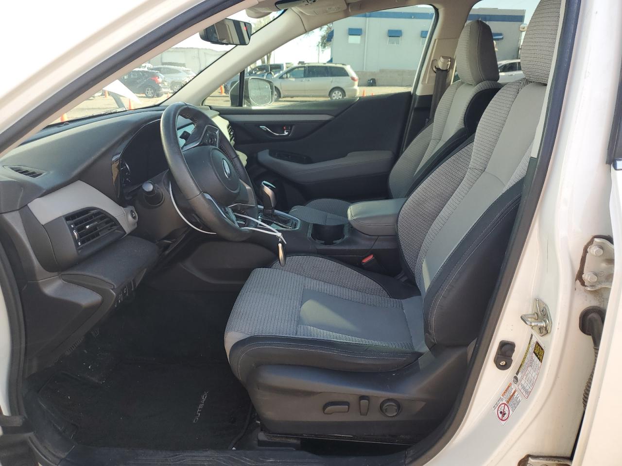 SUBARU OUTBACK PREMIUM