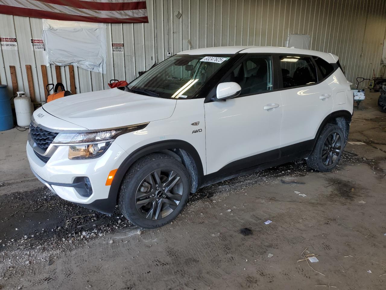 KIA SELTOS LX