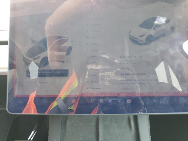 2025 TESLA MODEL Y 7SAYGDEE8SF232816
