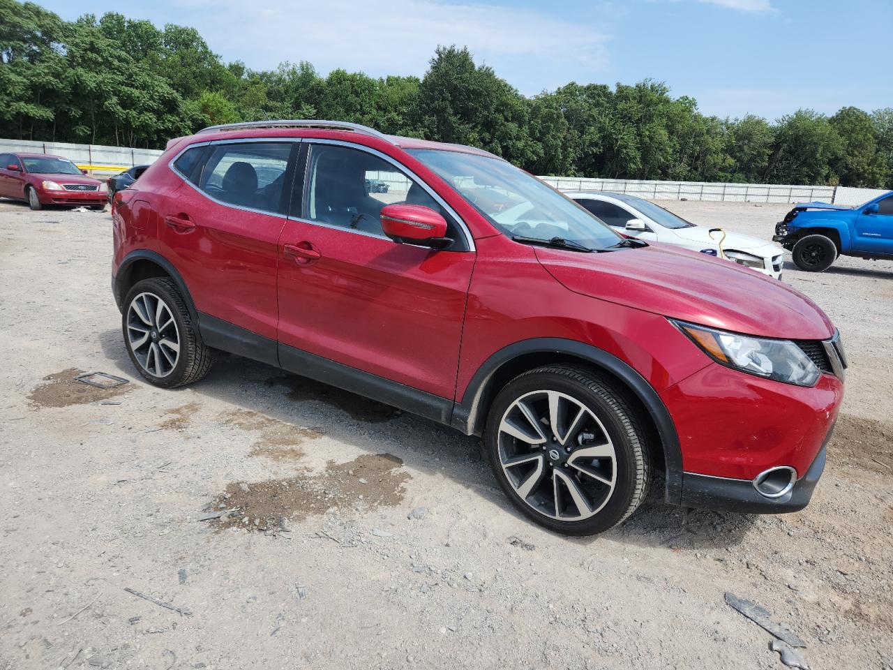 NISSAN ROGUE SPORT S