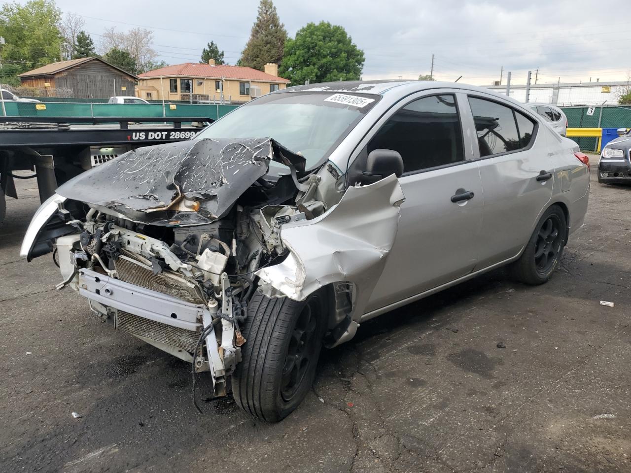 NISSAN VERSA S