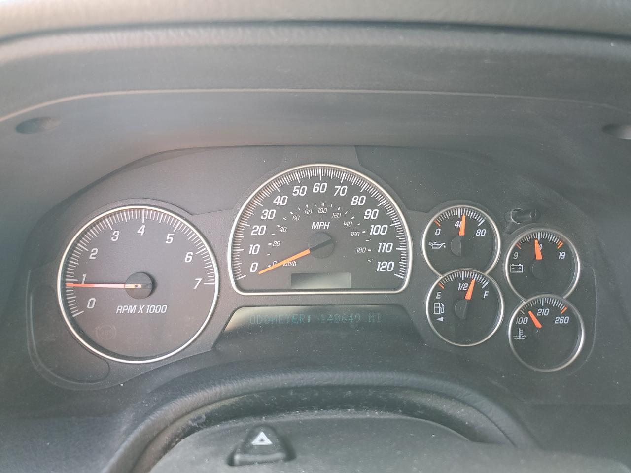 Lot #3211005565 2005 GMC ENVOY XL