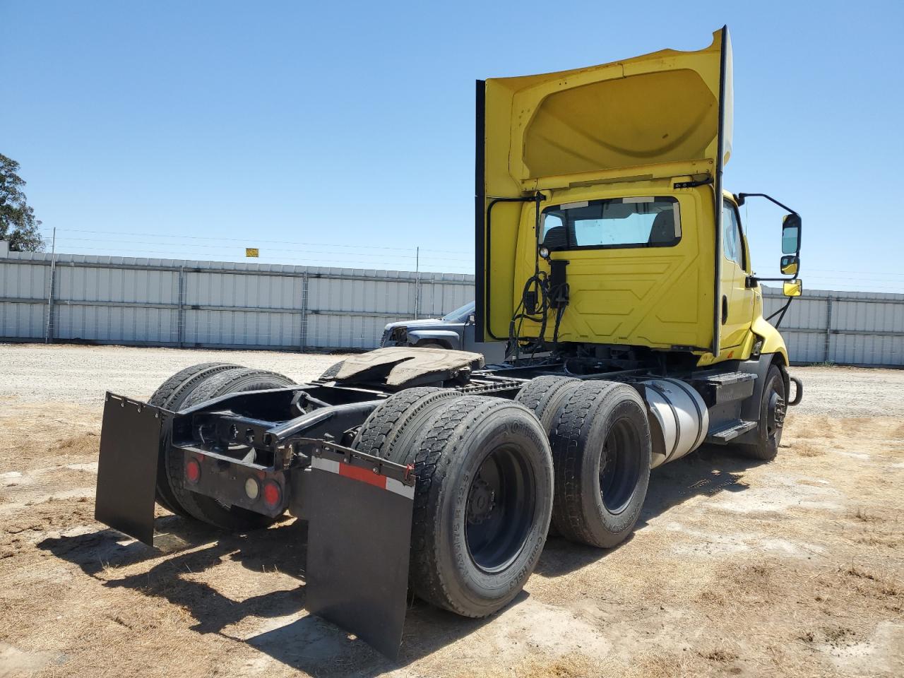 Lot #3292282288 2018 INTERNATIONAL RH613