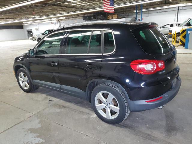 2010 VOLKSWAGEN TIGUAN S - WVGAV7AX7AW523360