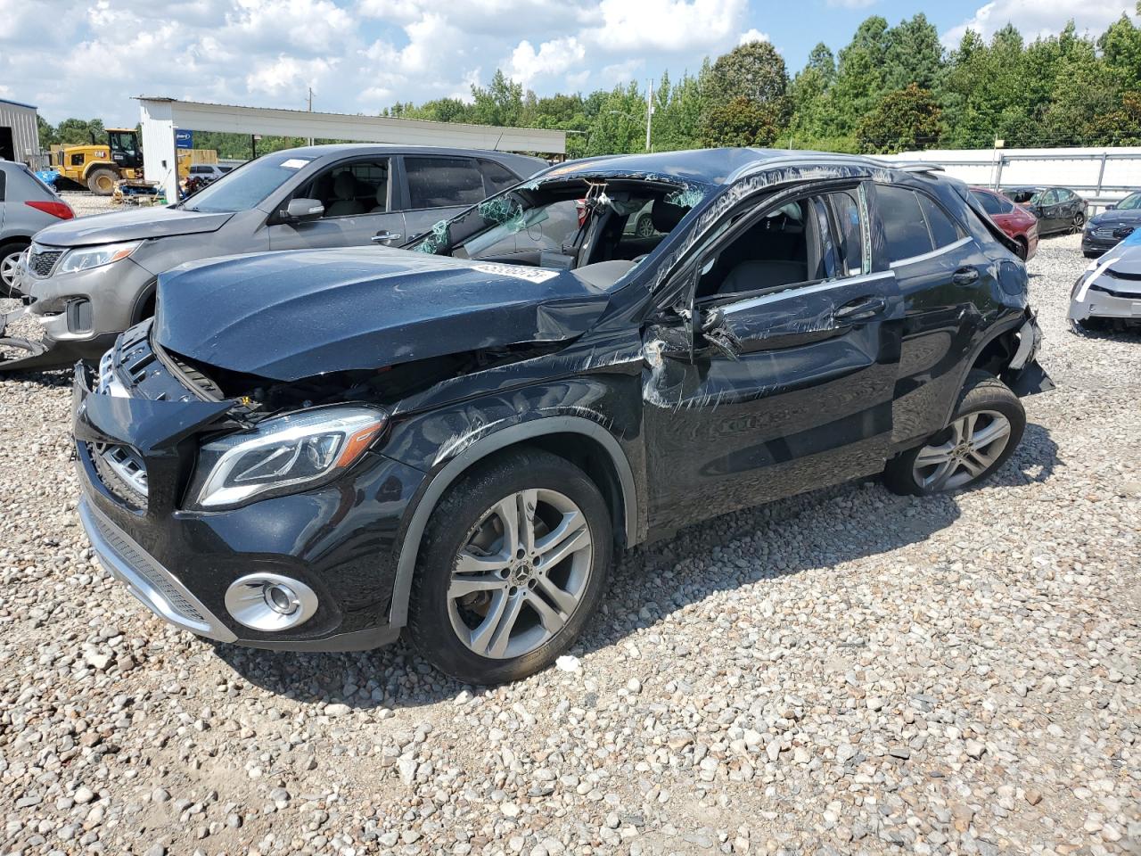 MERCEDES-BENZ GLA-CLASS 250