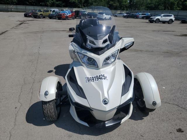 2014 CAN-AM SPYDER ROA 2BXNBDD10EV003723