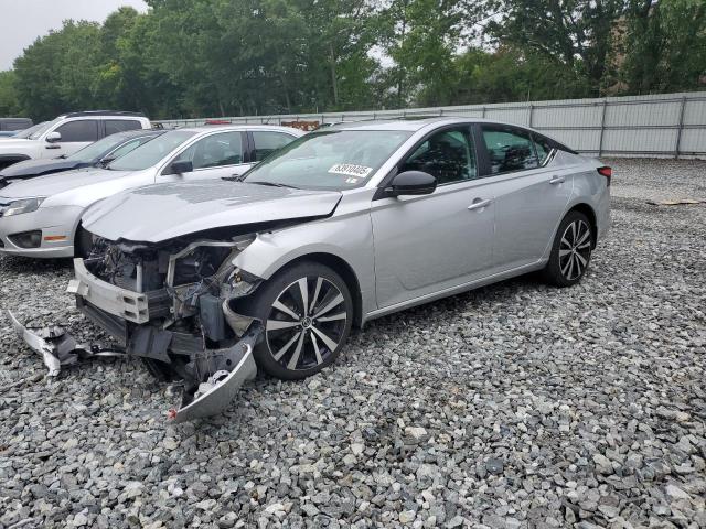 NISSAN ALTIMA SR